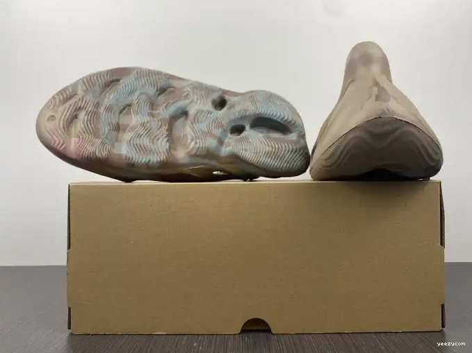 Runner Yeezy Foam Adidas GY3969 0619